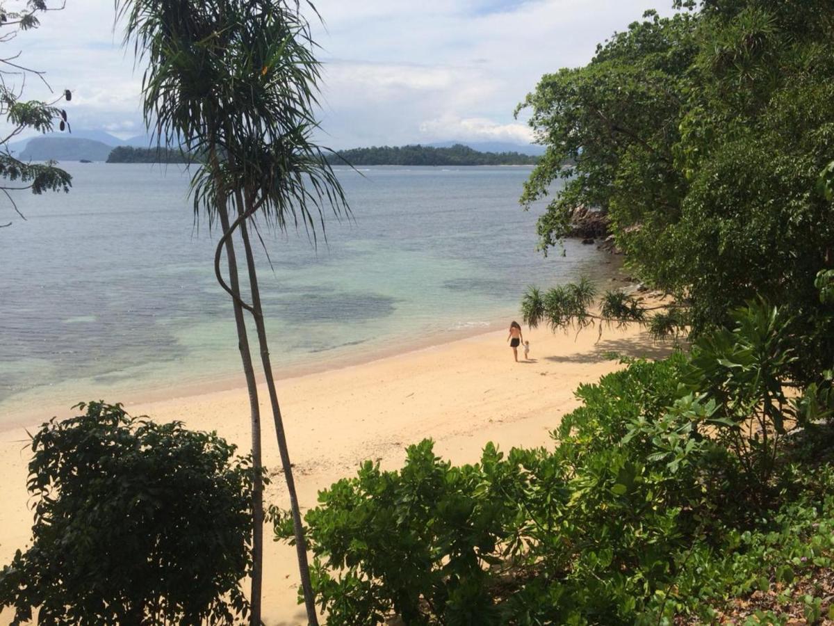 Nomad Divers Bangka Likupang Luaran gambar