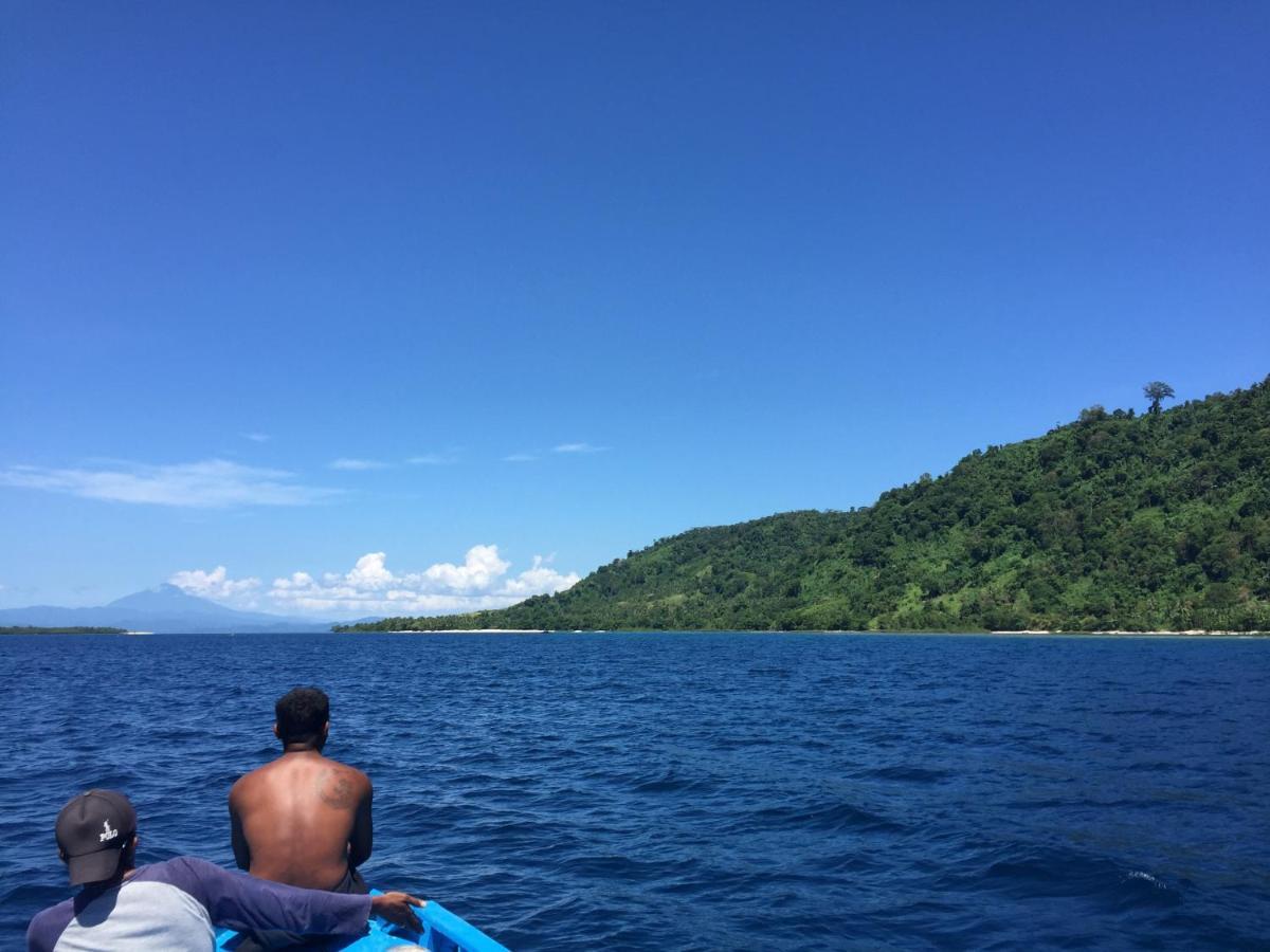 Nomad Divers Bangka Likupang Luaran gambar