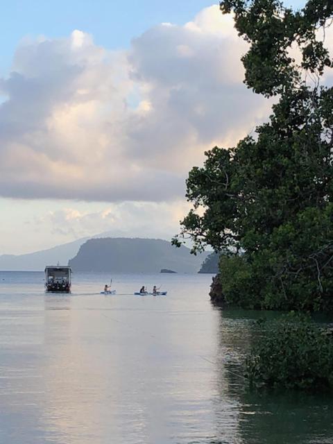 Nomad Divers Bangka Likupang Luaran gambar